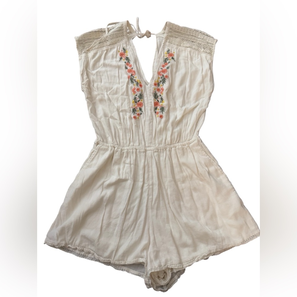 Abercrombie & Fitch XL Boho Embroidered Lace Trim Cream Tie Back Romper Summer